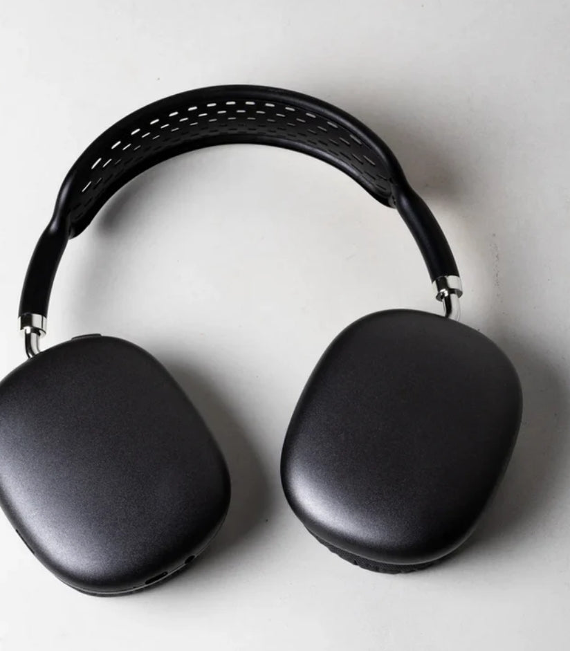 AirPods Pro Max (Black Edition)